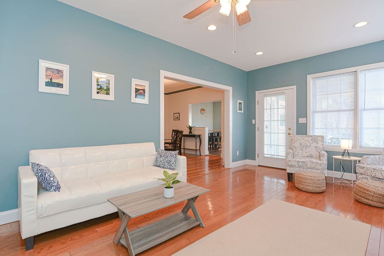 13 Middle St #1 - Photo 2 of 50