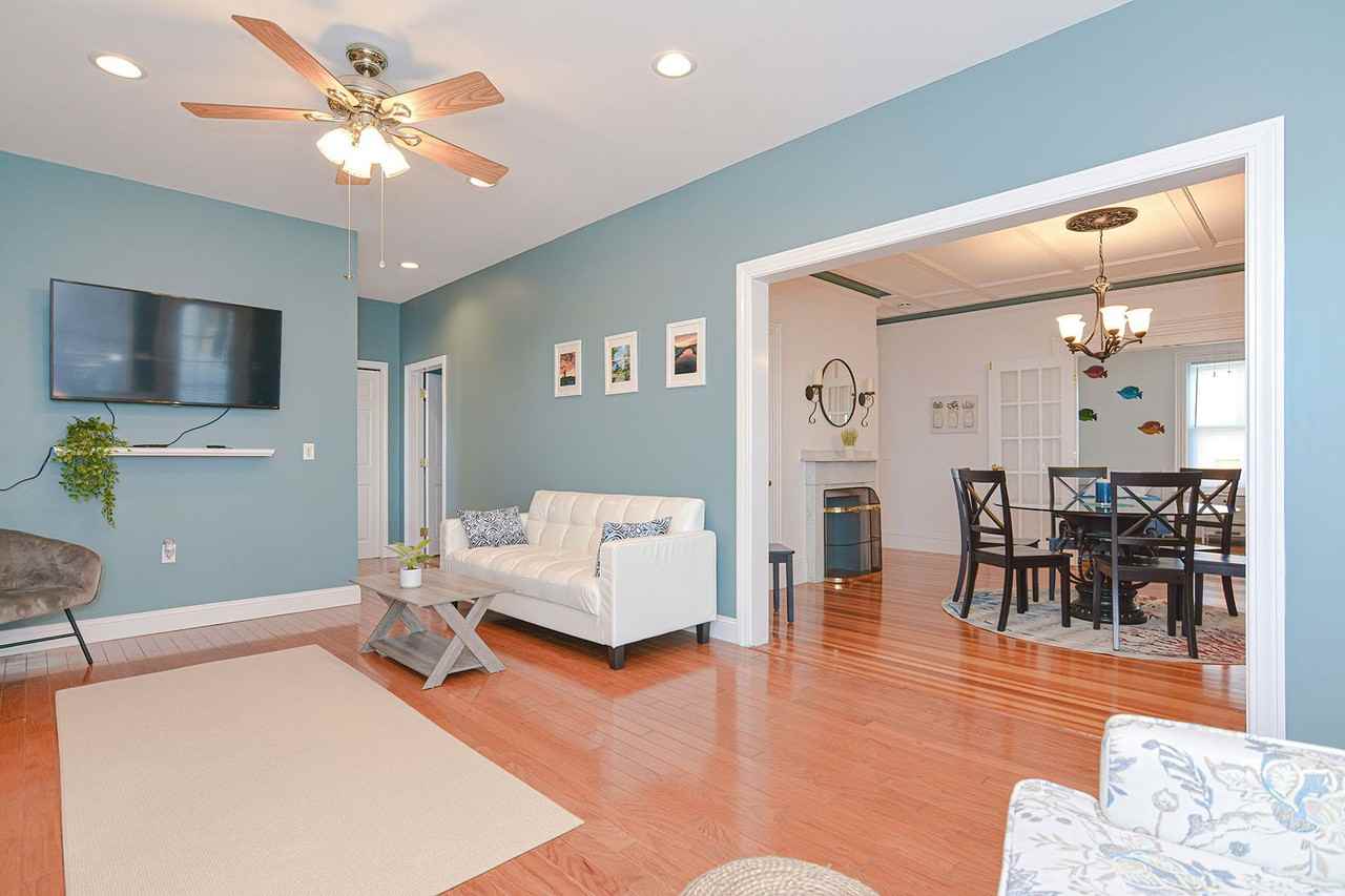 13 Middle St #1 - Photo 3 of 50