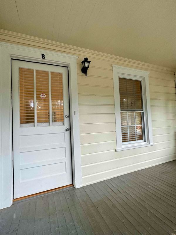 2976 Decatur Ave #B - Photo 3 of 7
