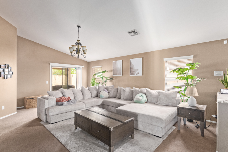 10210 W Veliana Way - Photo 4 of 18