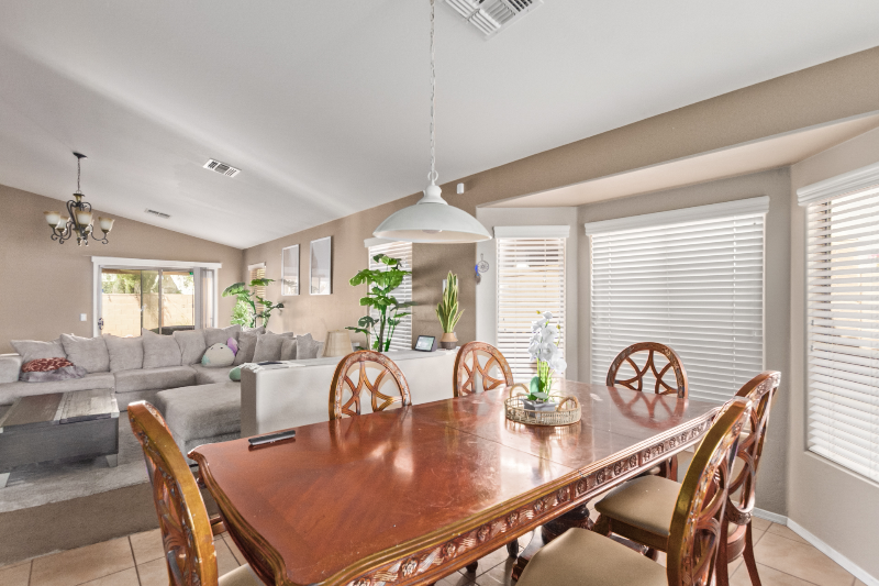 10210 W Veliana Way - Photo 6 of 18