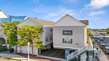 featured image of 109 Somerset St #5