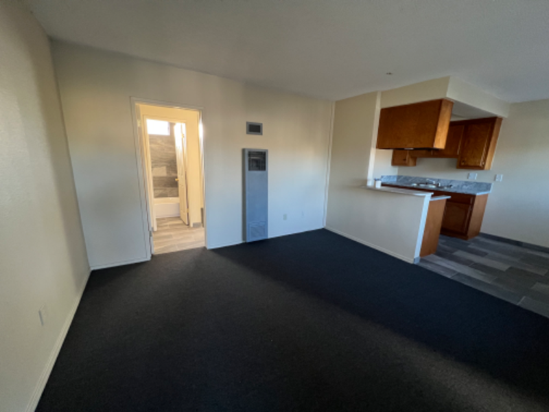 3530 Josephine St #E - Photo 3 of 7