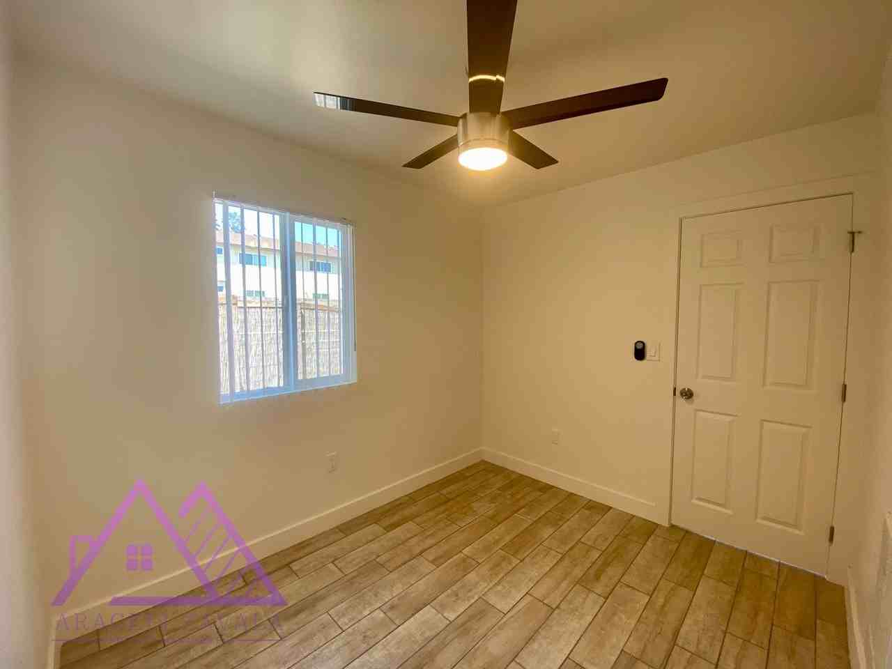 Manzana Studios & Loft Apartments - Photo 6 of 10