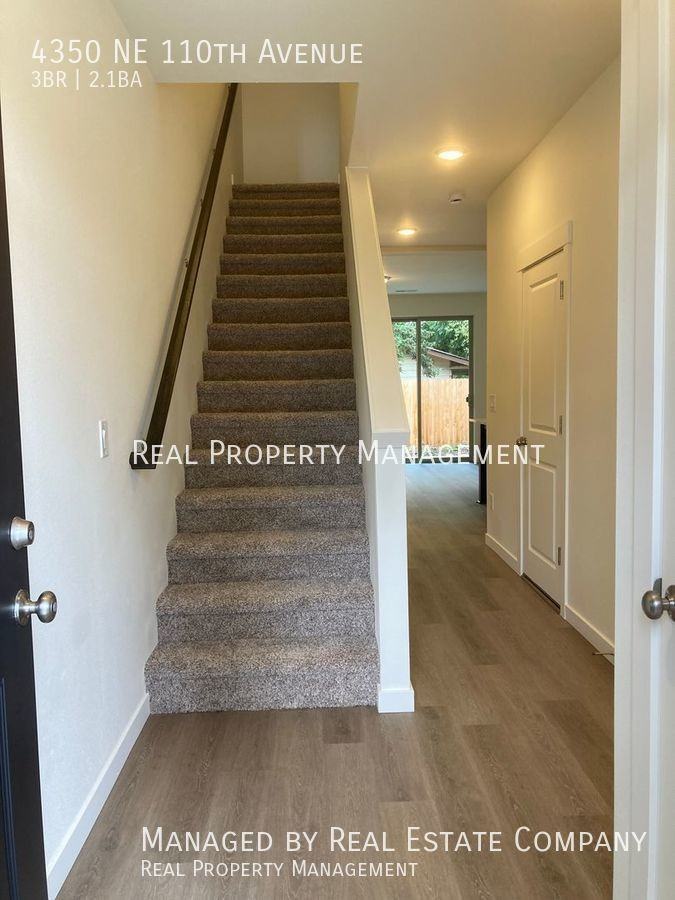 4350 Ne 110th Ave - Photo 2 of 28