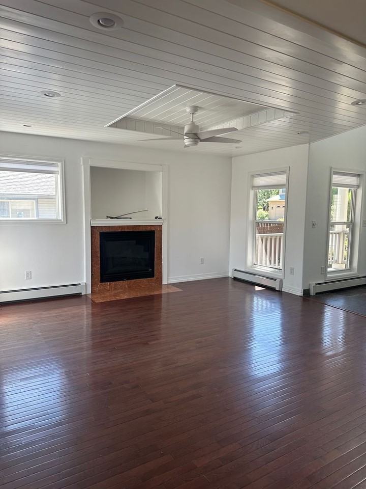 850 Mountain View Dr - Photo 3 of 23