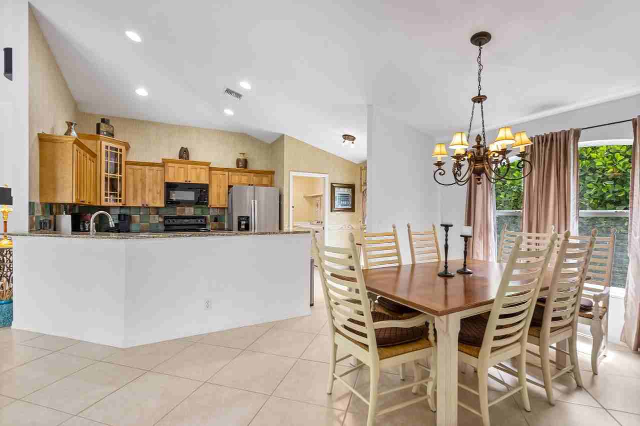 1549 Vintage Lane - Photo 7 of 37