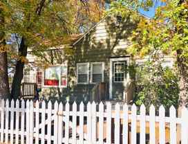 304 14th Ave SW - Photo 1 of 1