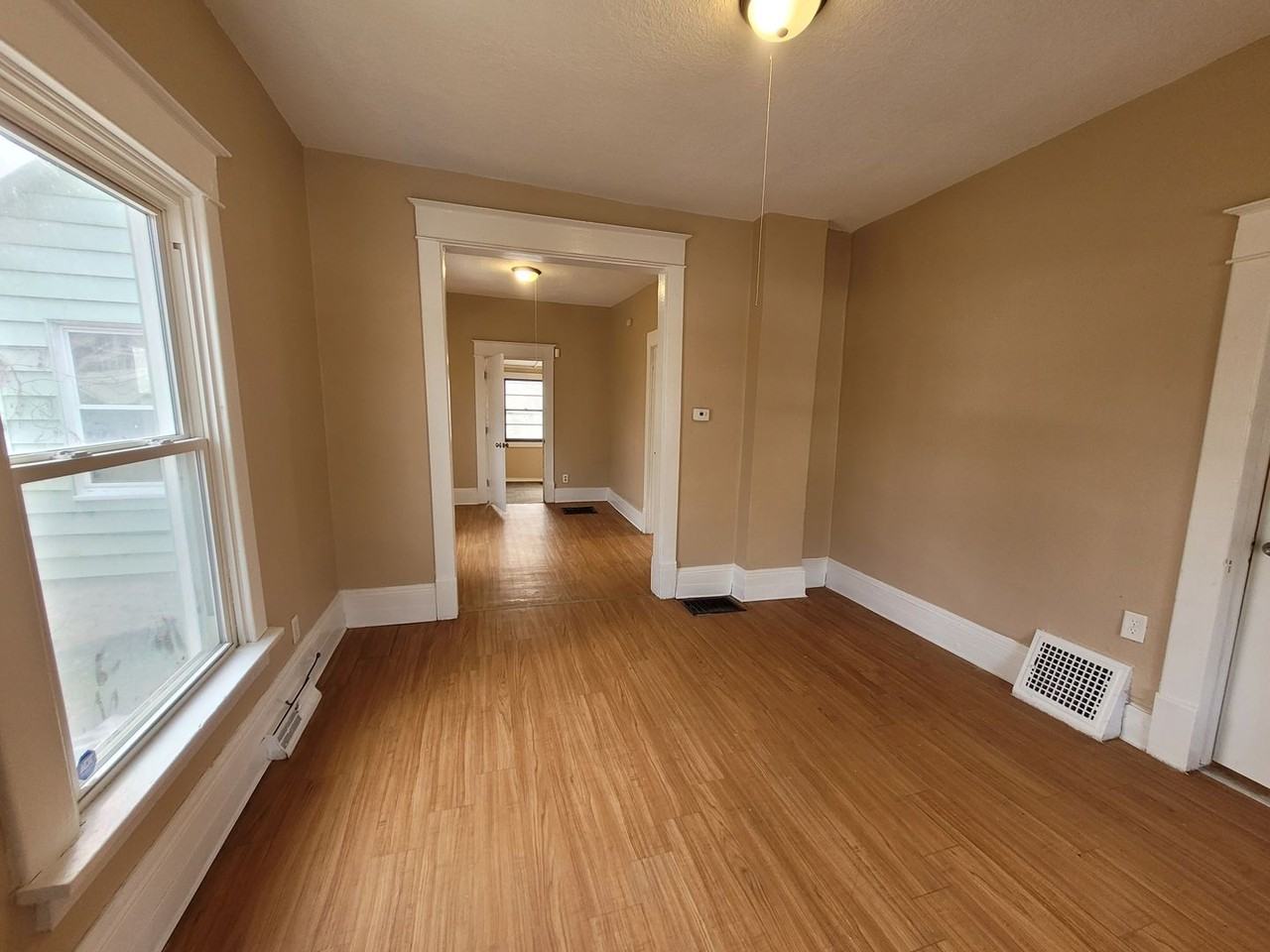 1310 Ascension St - Photo 2 of 17