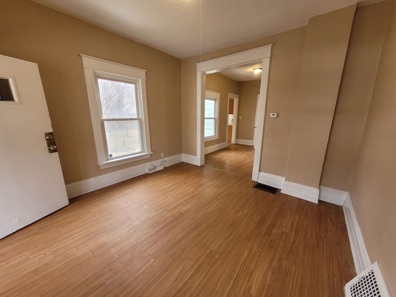 1310 Ascension St - Photo 3 of 17