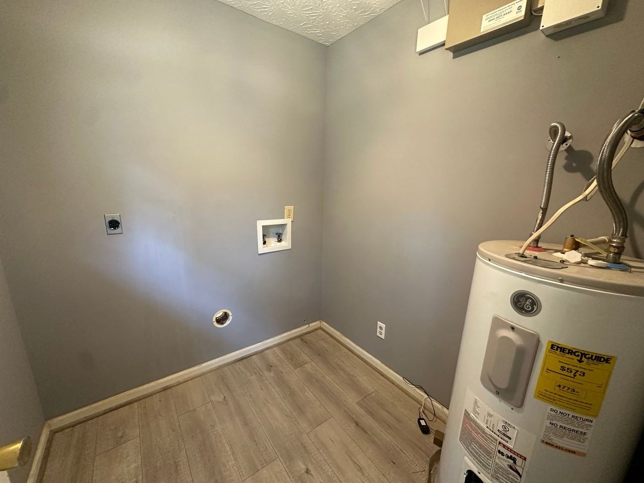 407 Southmoor Cir - Photo 7 of 17