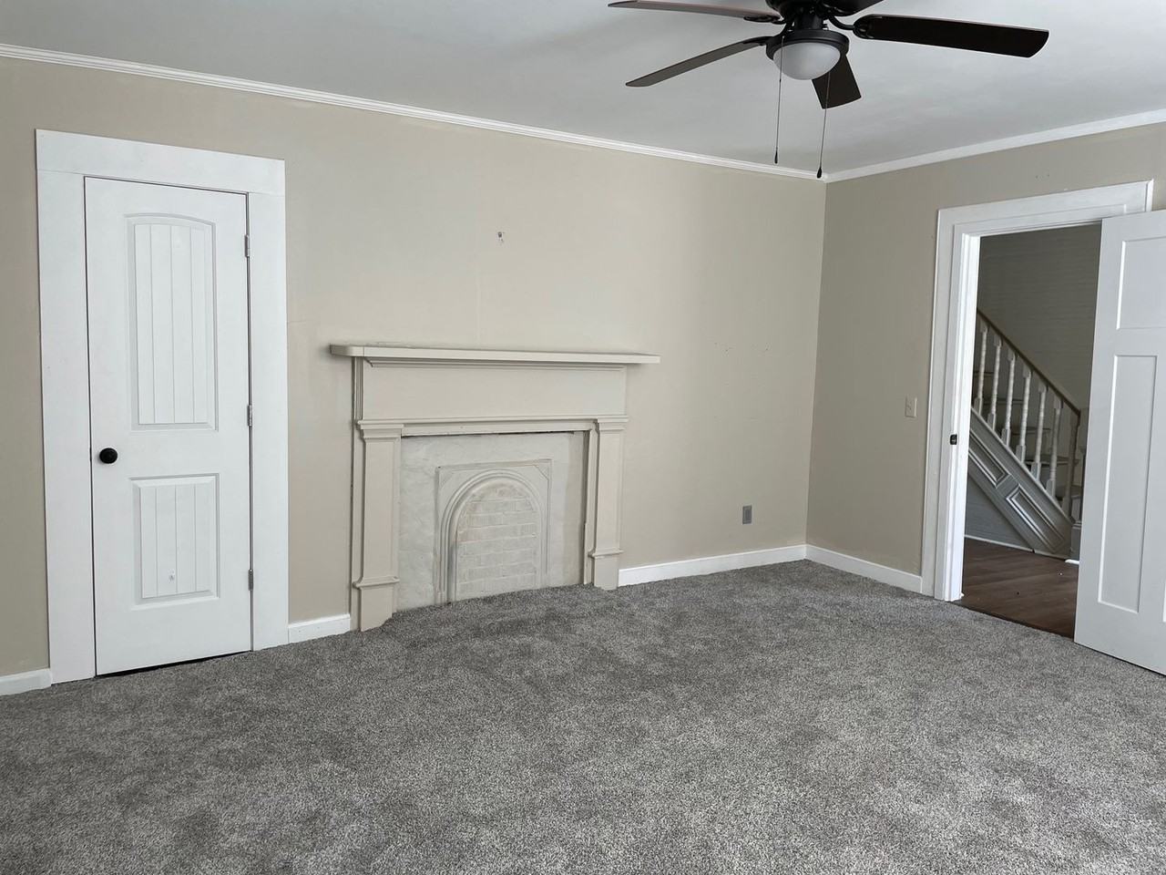 626 Eldorado St - Photo 4 of 20