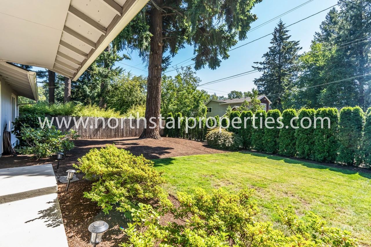 8007 Sw Kensington Rd - Photo 4 of 31