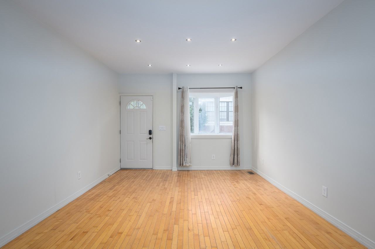 3813 Gough St #NA - Photo 3 of 18