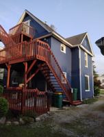 featured image of 351 E Main St