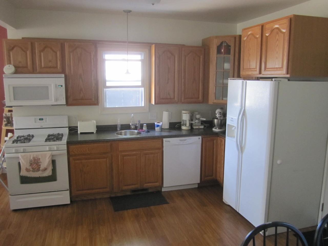 351 E Main St #1MAINFL - Photo 4 of 14