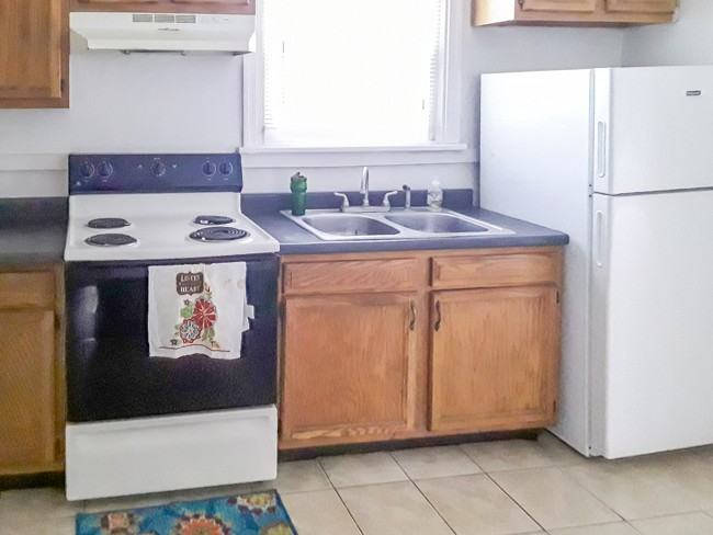 2400 Summer Hill Ave #NA - Photo 7 of 9