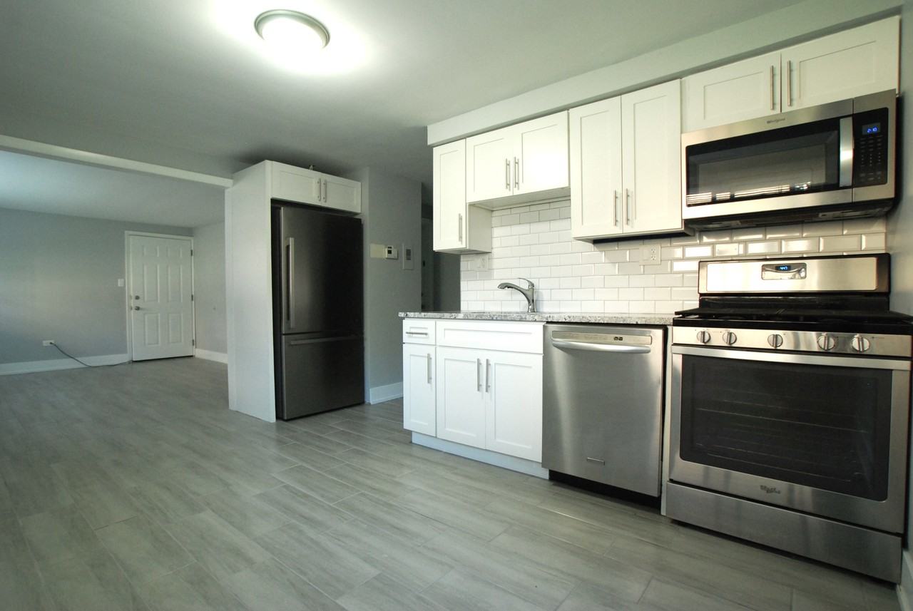 7816 W 26th St #GN - Photo 2 of 12