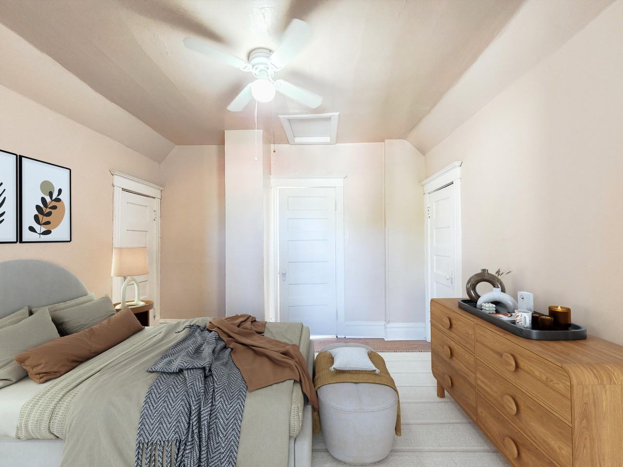 5948 South Justine Street - Photo 3 of 36