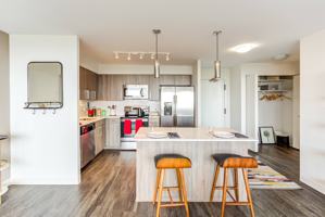 featured image of 901 S Ashland Ave