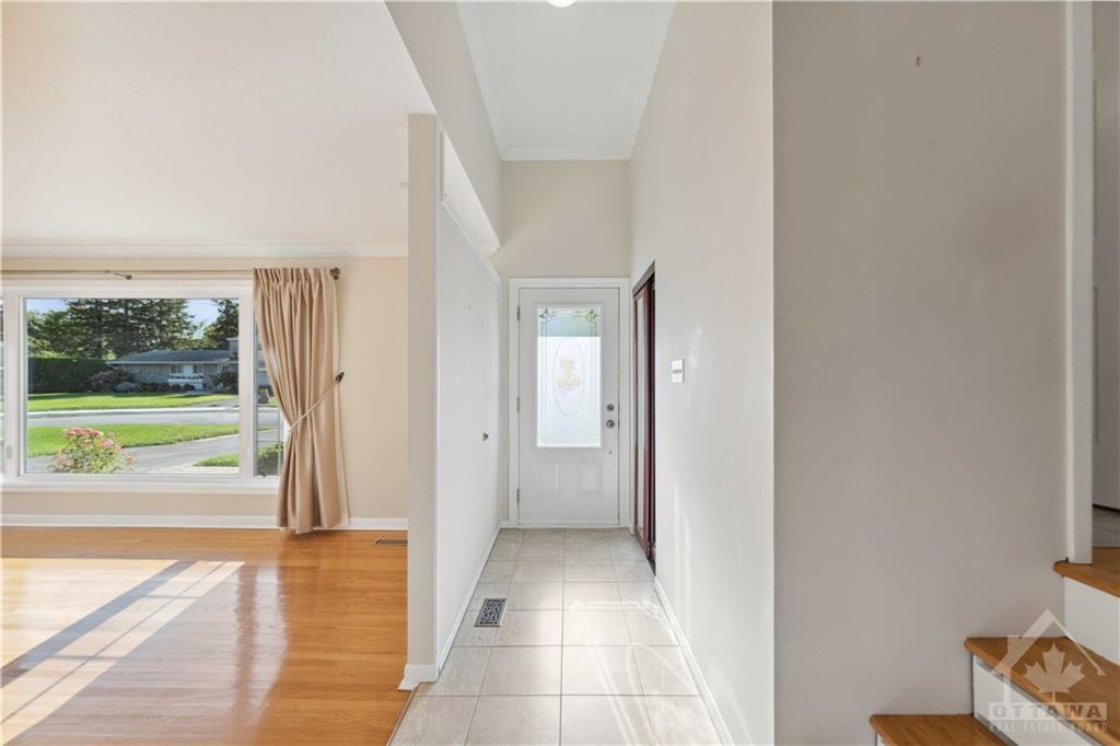 44 Leeming Drive - Photo 2 of 17