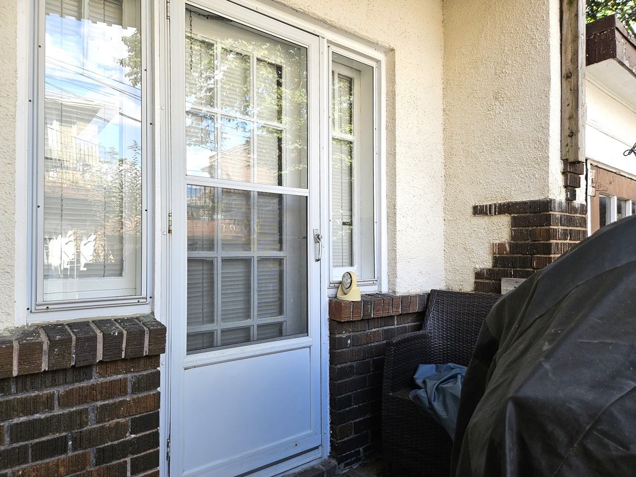 10 Oriole Gardens - Photo 3 of 28