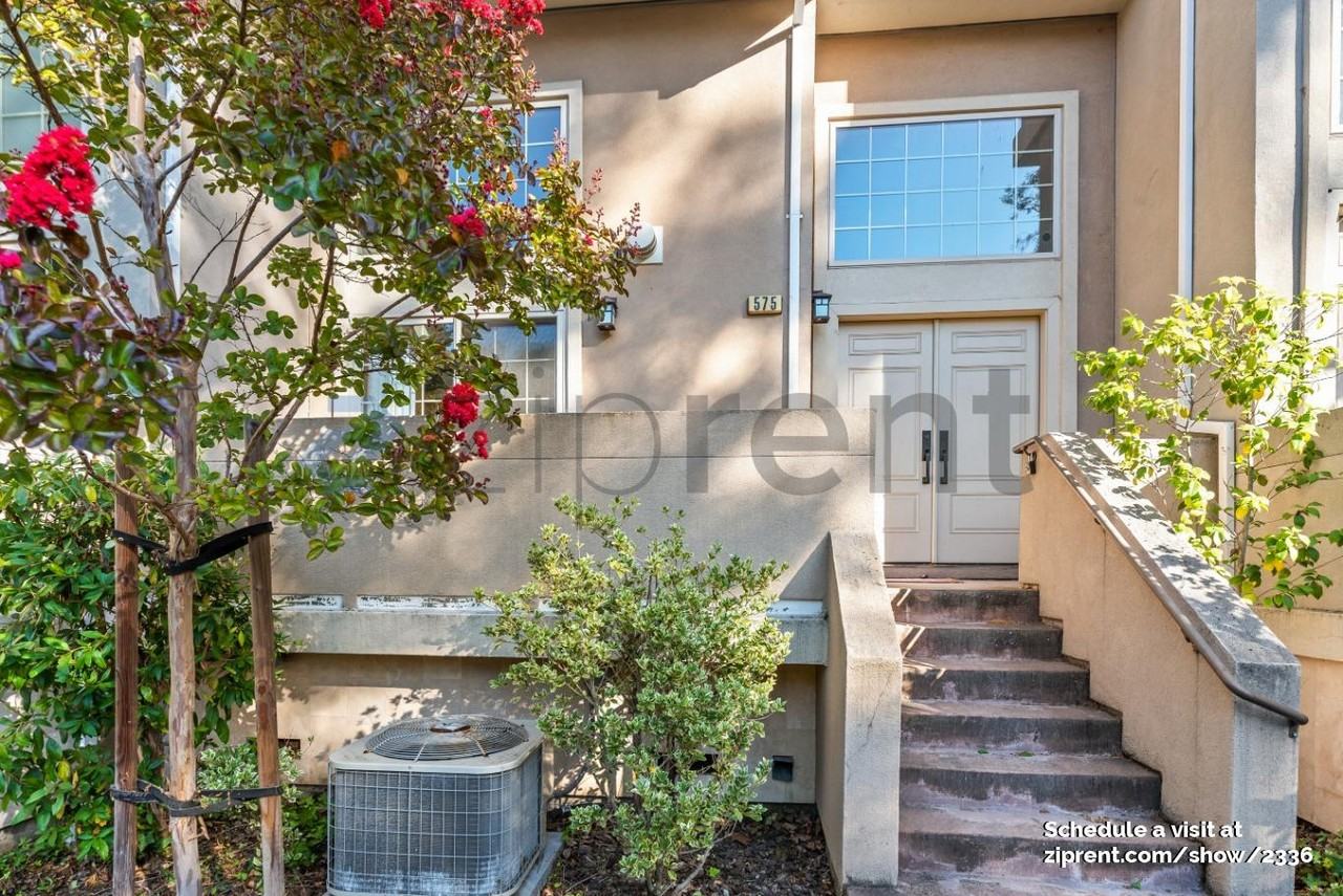575 Lambert Ter - Photo 2 of 20