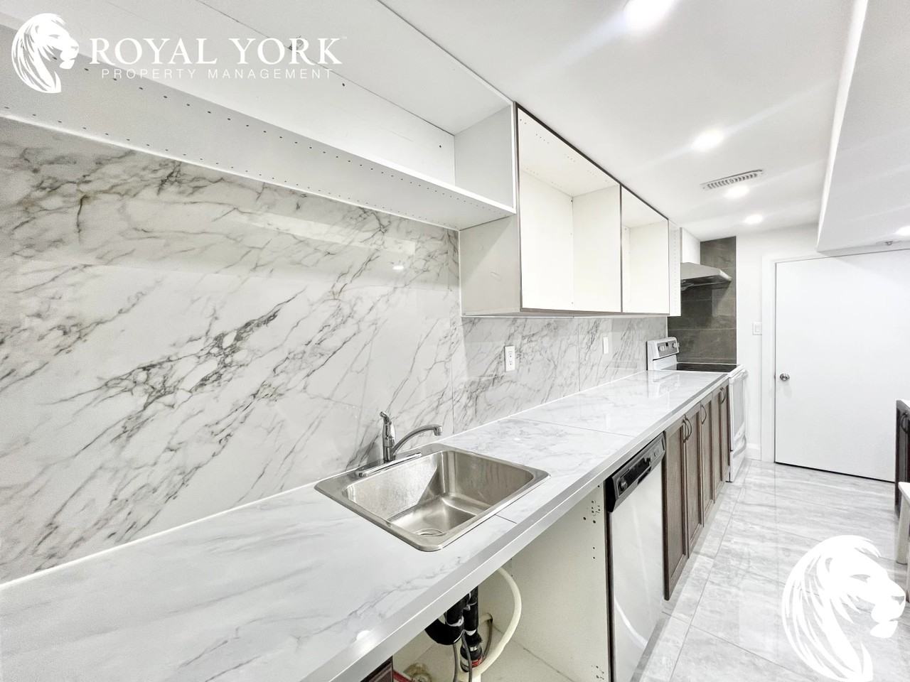 2-192 Britannia Avenue West, Oshawa, Ontario L1L 0G9 - Photo 3 of 16