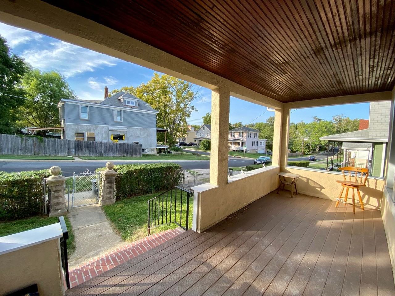 7003 Linden Ave - Photo 3 of 33