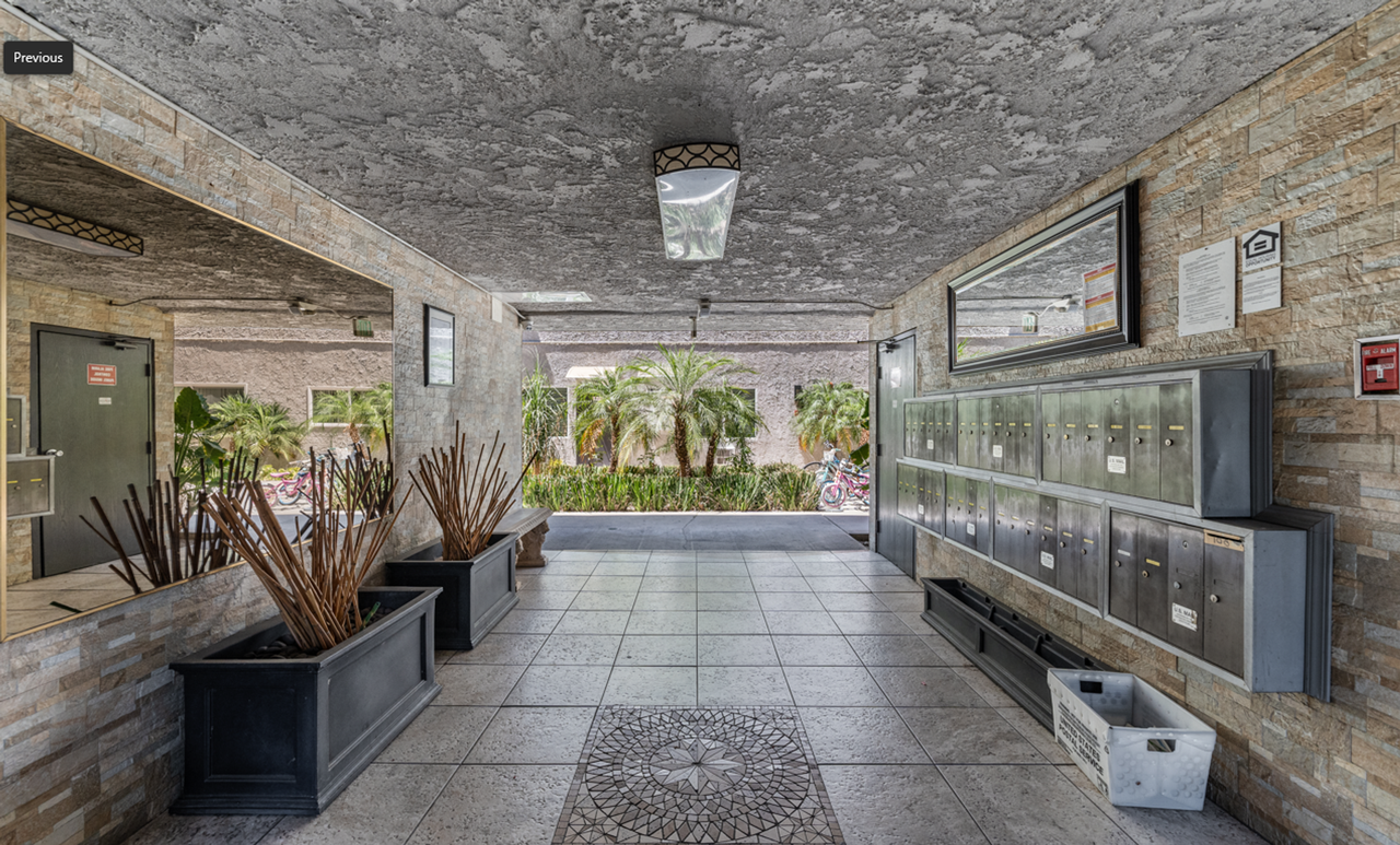 8155 Reseda - Photo 7 of 7