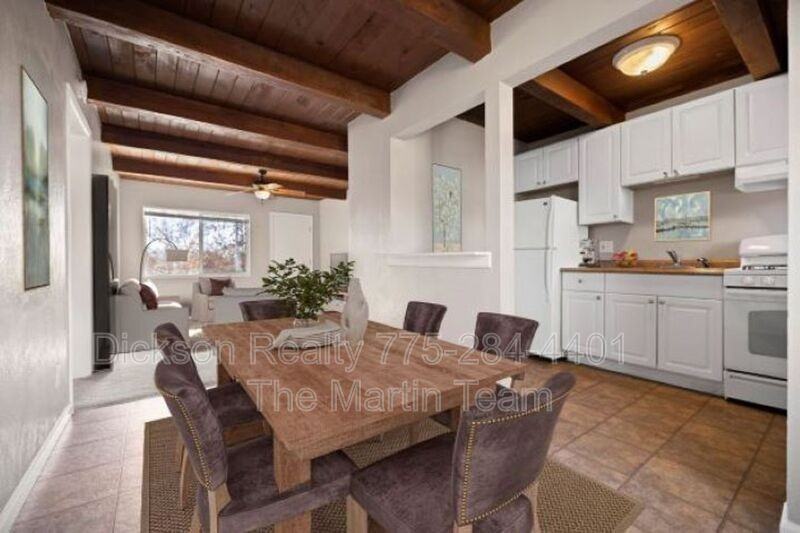 695 Denslowe Dr #B - Photo 7 of 28