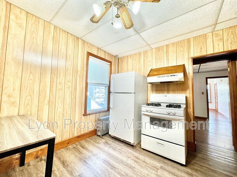 200 Benefit St #2R - Photo 2 of 6