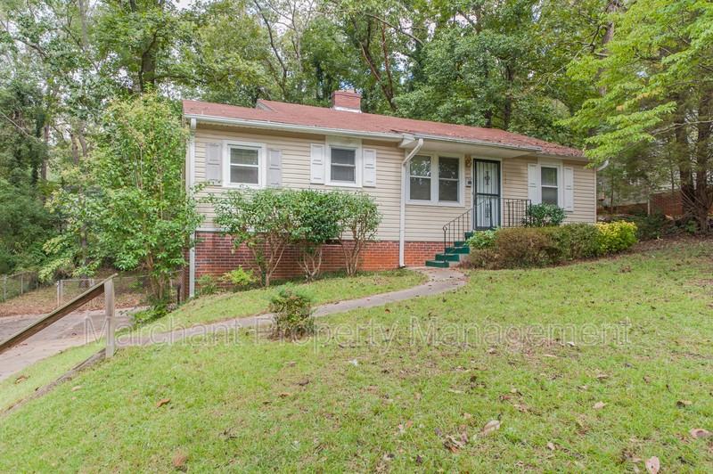 424 Potomac Ave - Photo 3 of 21