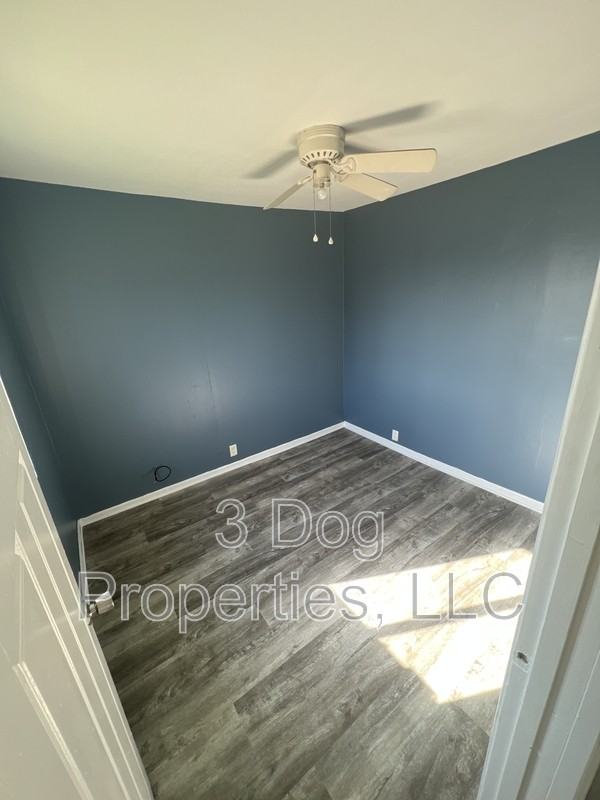 2305 Glass St - Photo 5 of 18