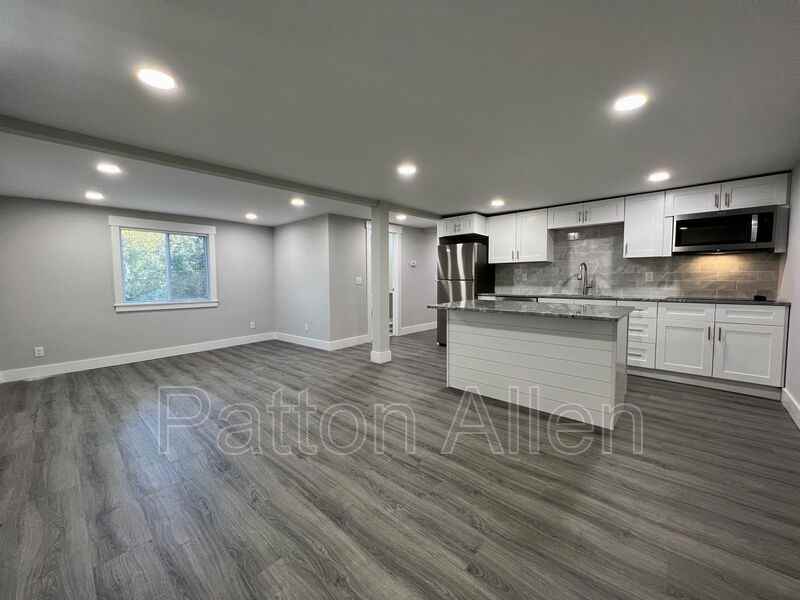 24 Union St #2 - Photo 2 of 19