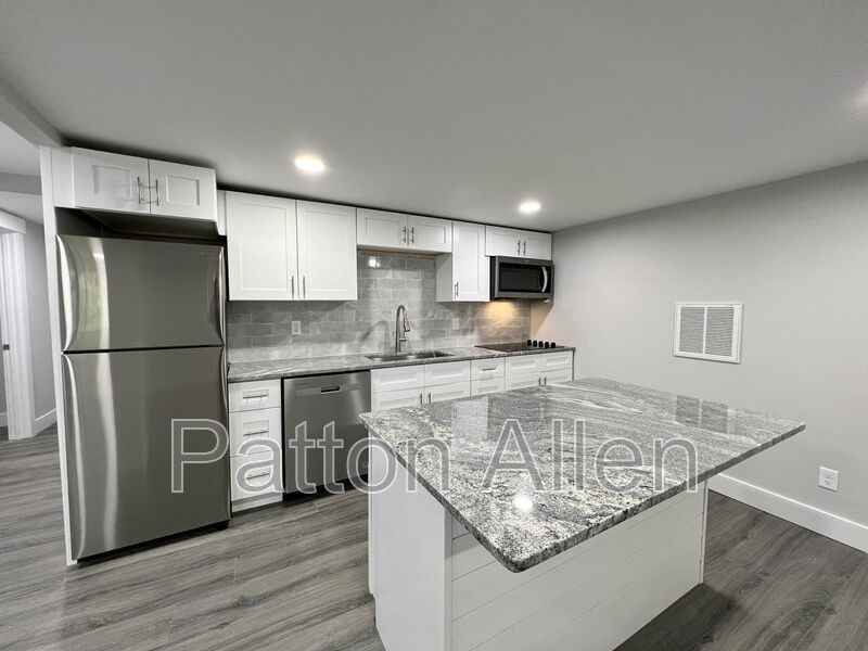 24 Union St #2 - Photo 6 of 19