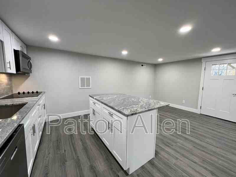 24 Union St #2 - Photo 7 of 19