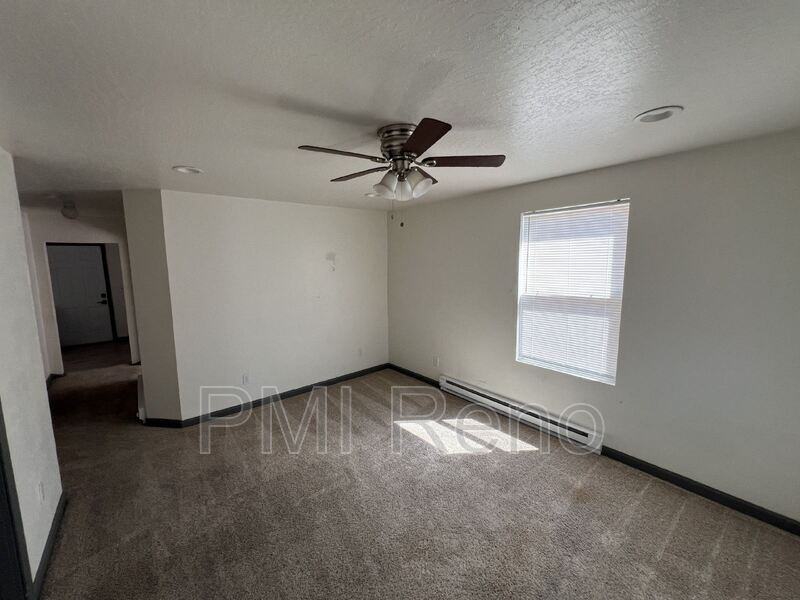 656 Spokane St - Photo 3 of 14