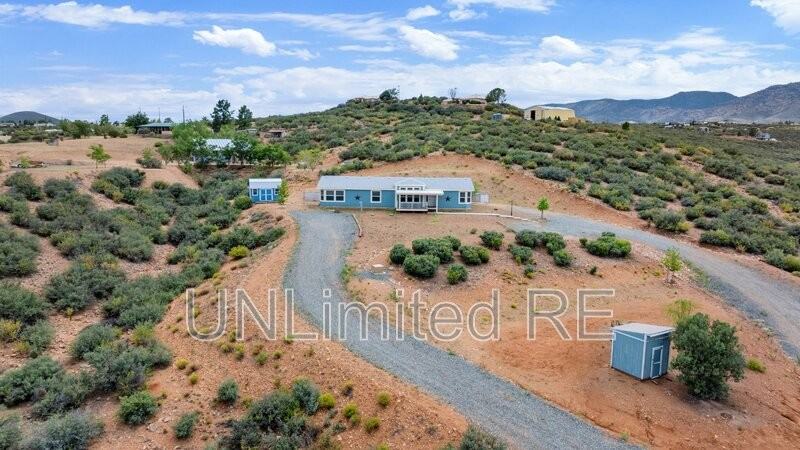 110 S Beetlebg Pass - Photo 3 of 29