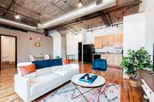 featured image of 2034 Lucas Ave