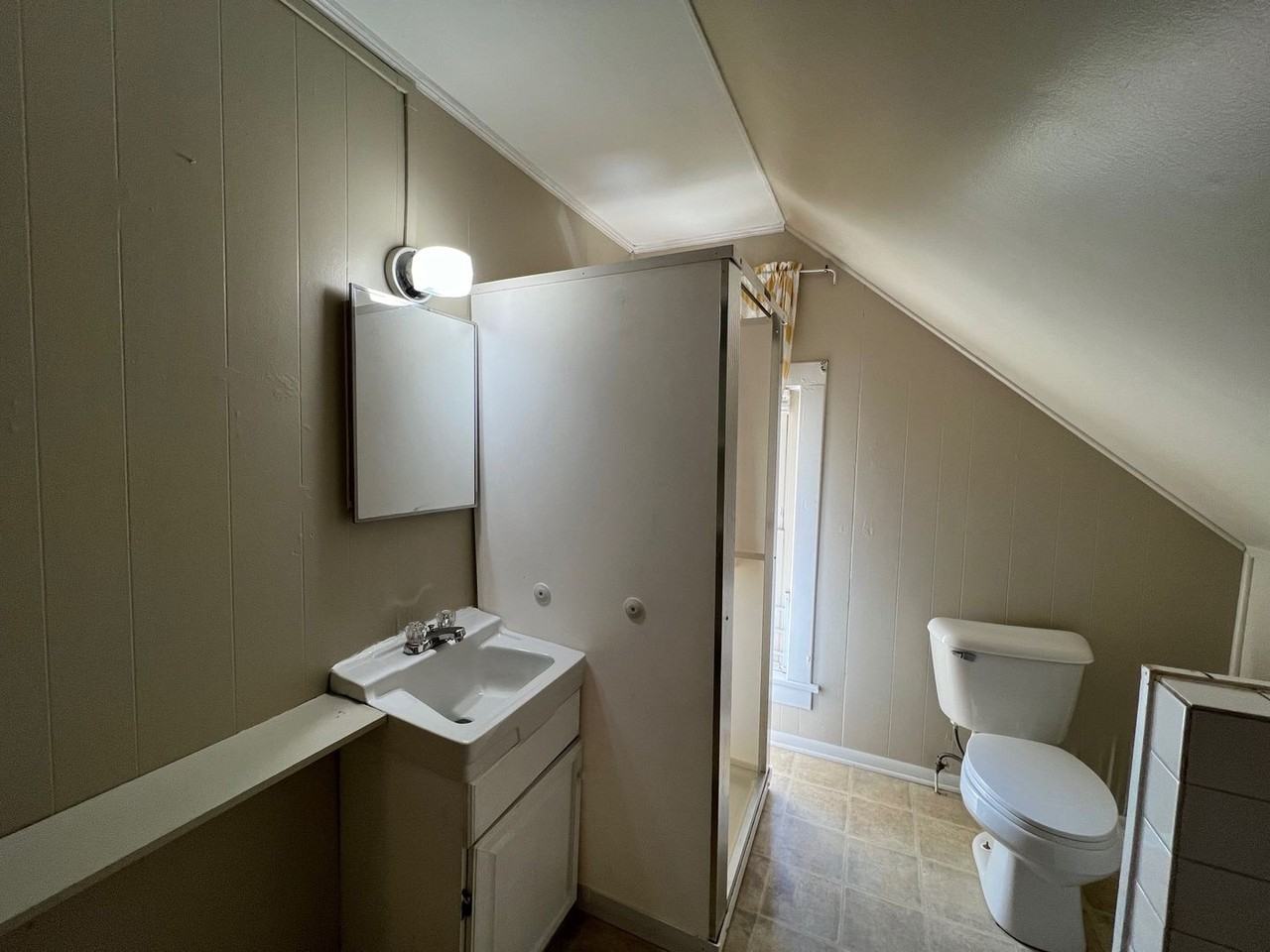 100 N 6th St - Photo 5 of 11