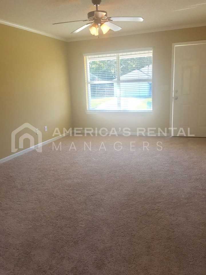 12597 Drift Bay Cv - Photo 3 of 14