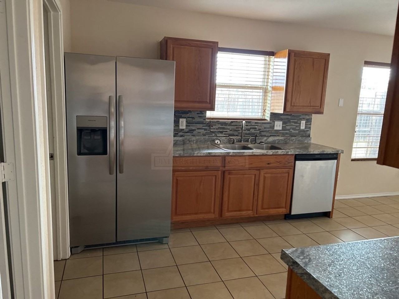 3709 Frigate Dr - Photo 4 of 17