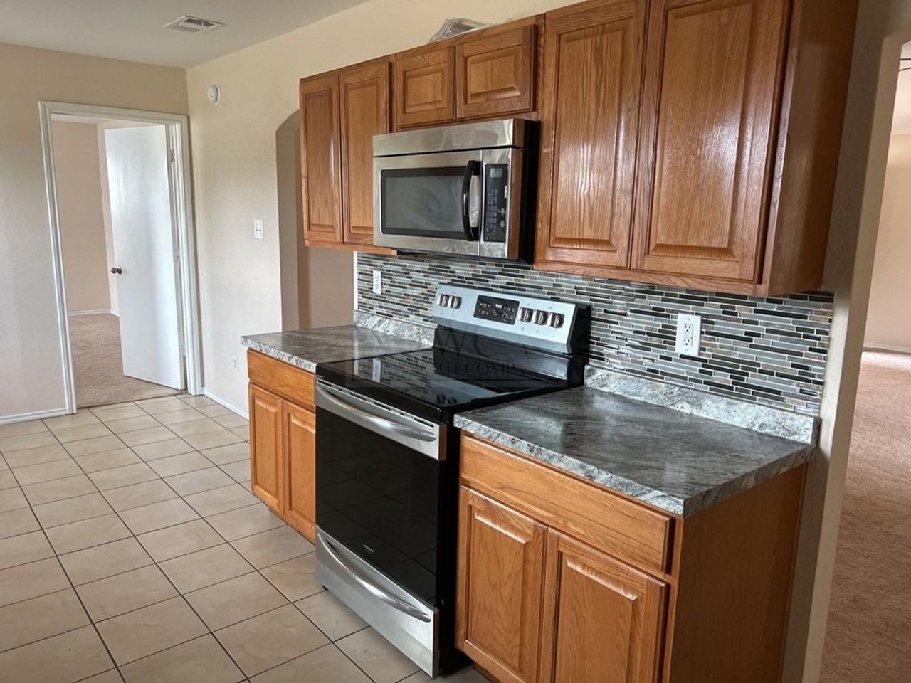 3709 Frigate Dr - Photo 5 of 17