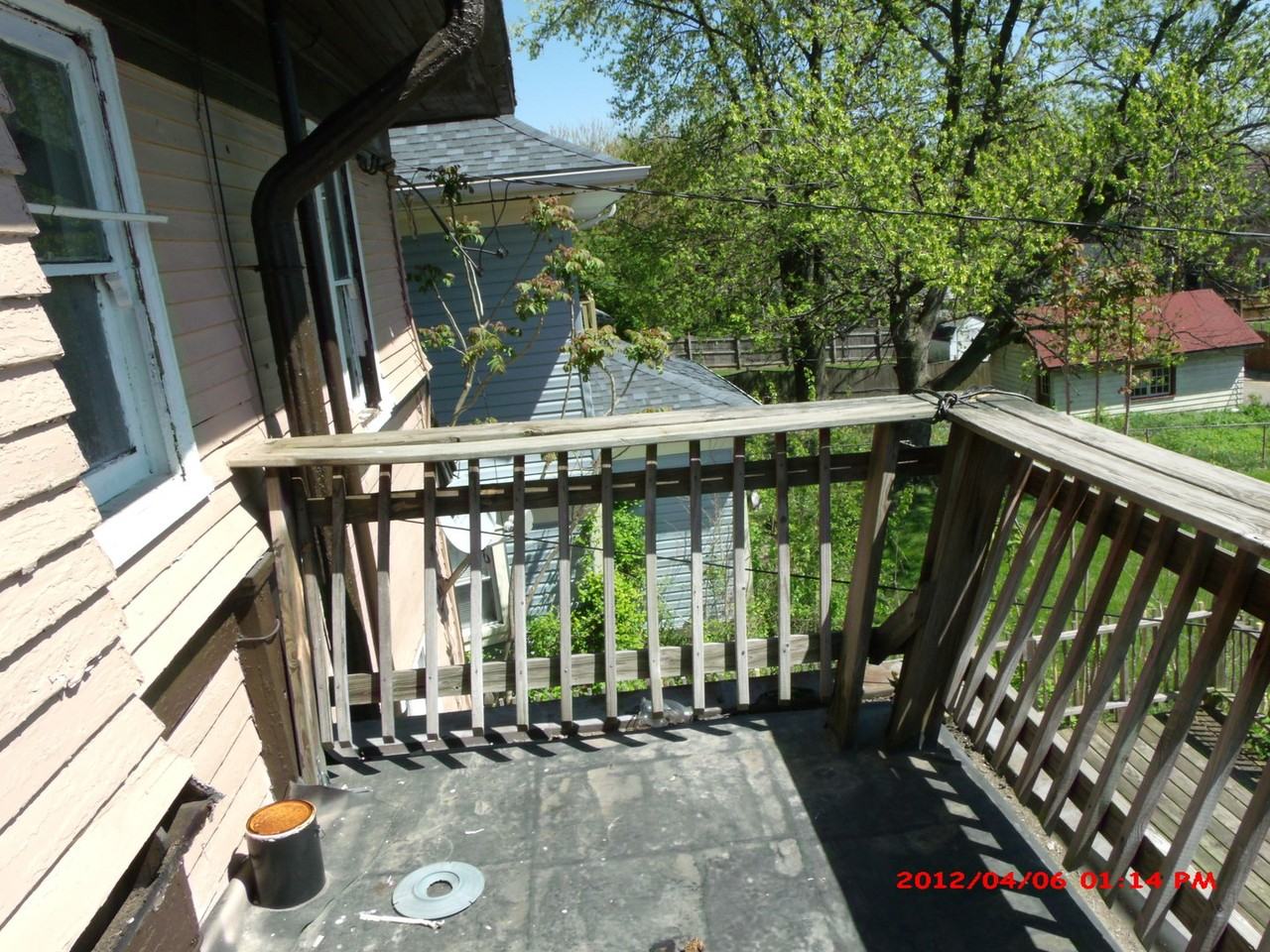 954 Manhattan Ave - Photo 3 of 33