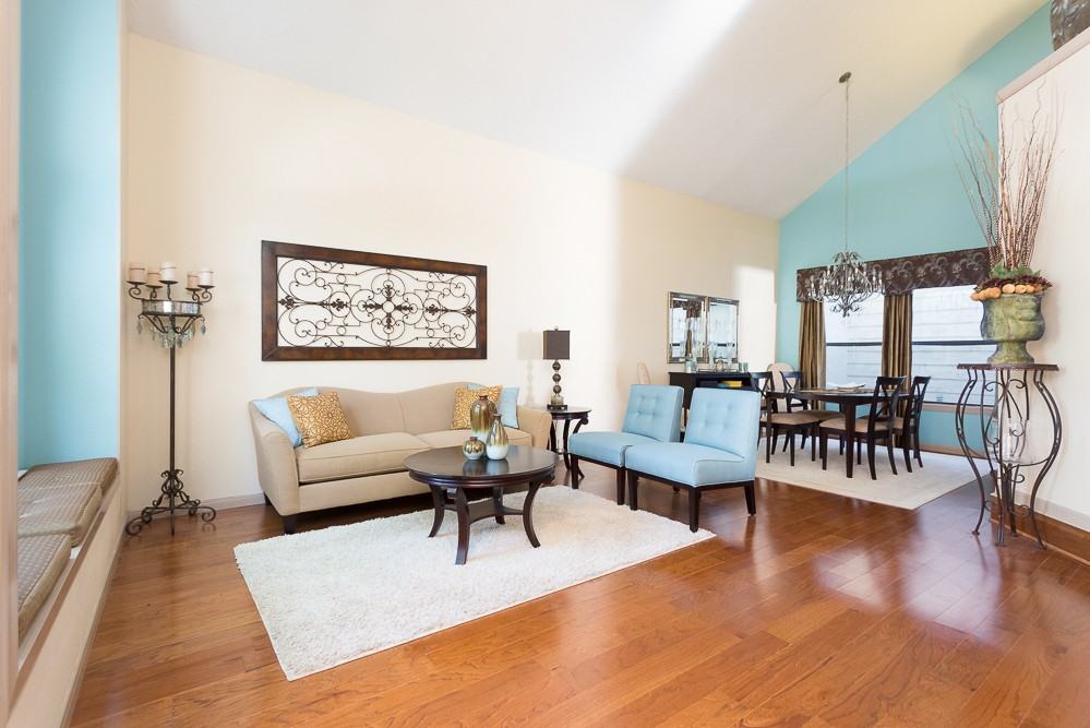 1722 Eagle Mdw - Photo 3 of 16