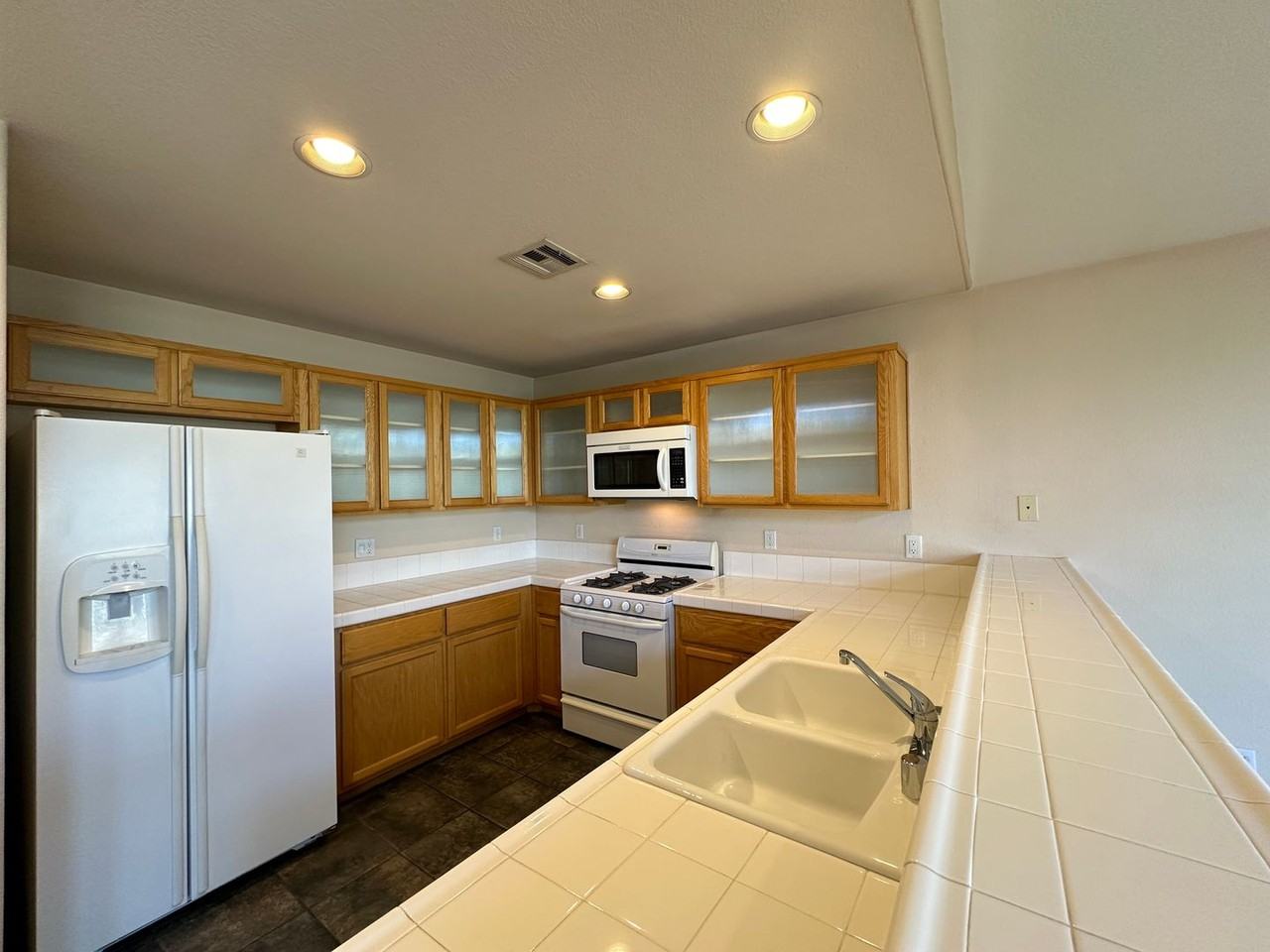 7124 Bird Cherry St - Photo 6 of 23