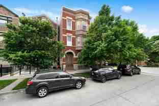 1456 N Artesian Ave #1F - Photo 1 of 1
