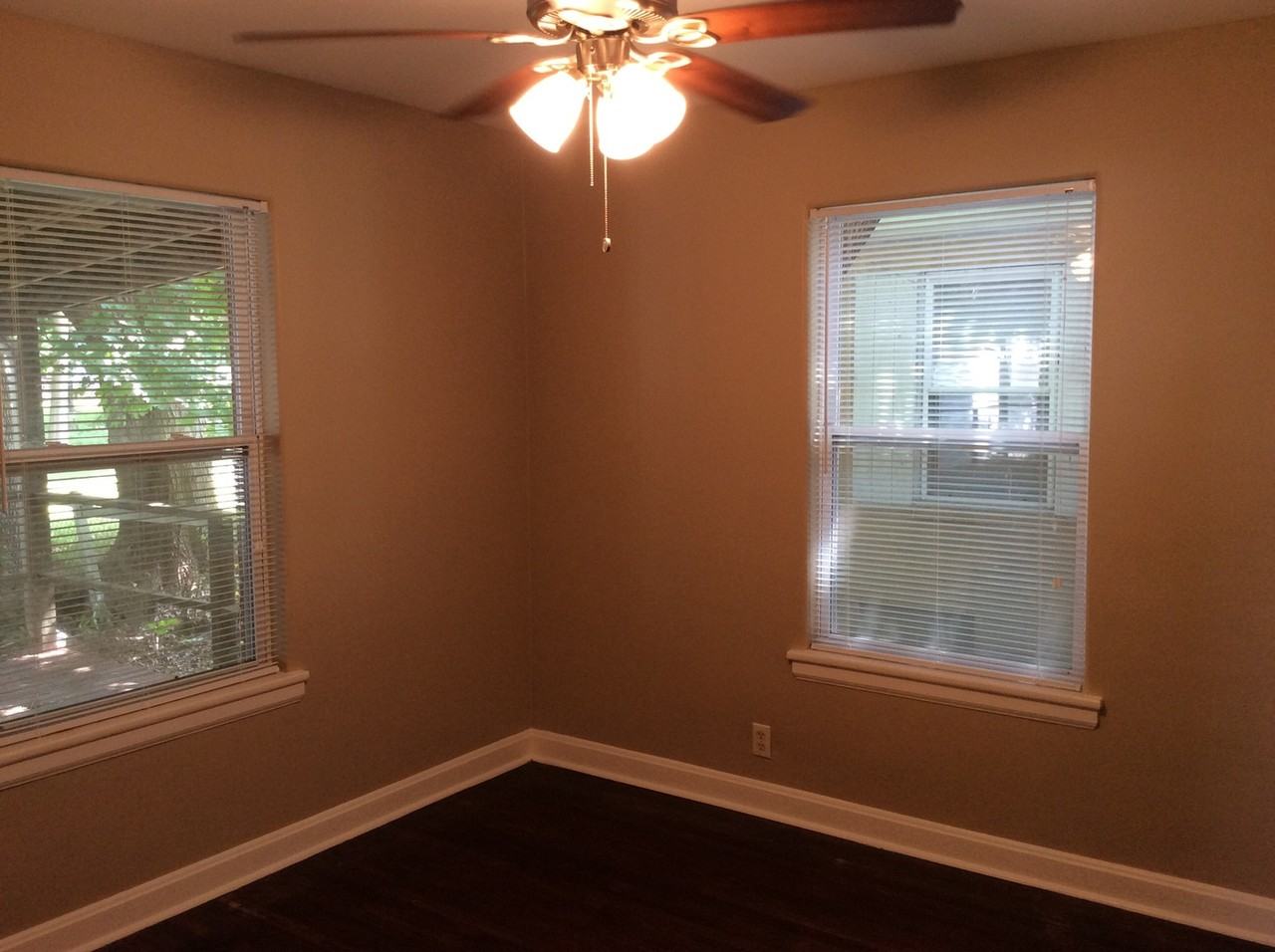 5134 University Ave - Photo 6 of 8