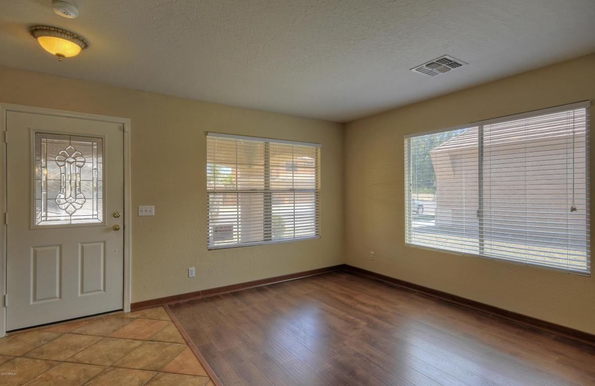2915 W Carson Rd - Photo 7 of 11